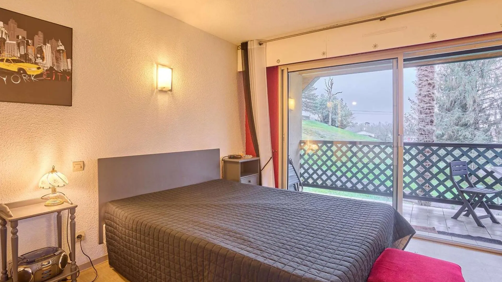 Appartement T1 Bis Renove A Barbotan Avec Balcon Et Parking - Fr-1-841-22 0*, Barbotan-les-Thermes