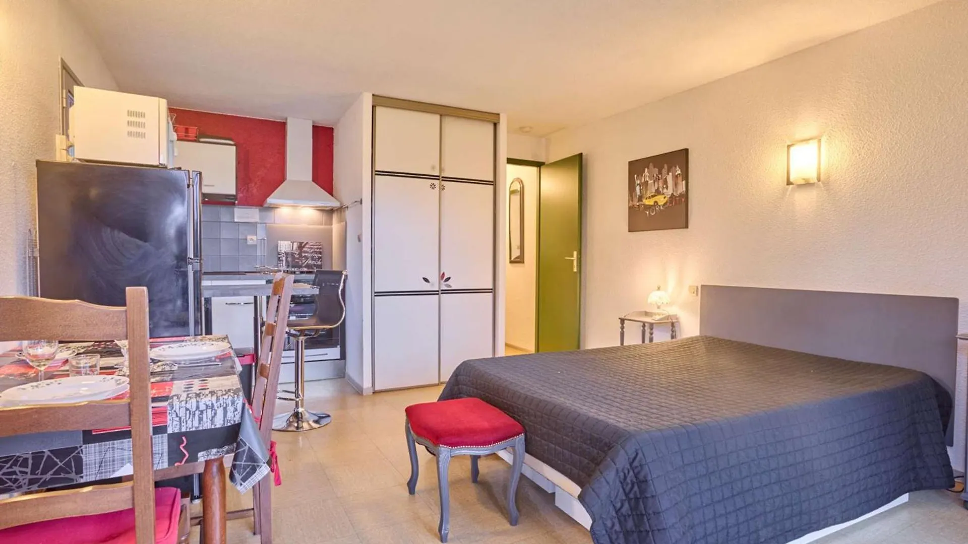 Appartement T1 Bis Renove A Barbotan Avec Balcon Et Parking - Fr-1-841-22